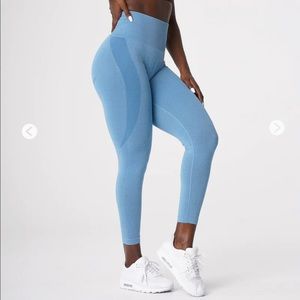 NVGTN (NEW) Sky Blue Contour Seamless Leggings